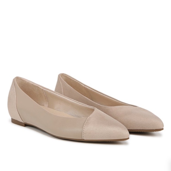 LifeStride Elegant Women's Flats (WIDE)* - Picture 1 of 8